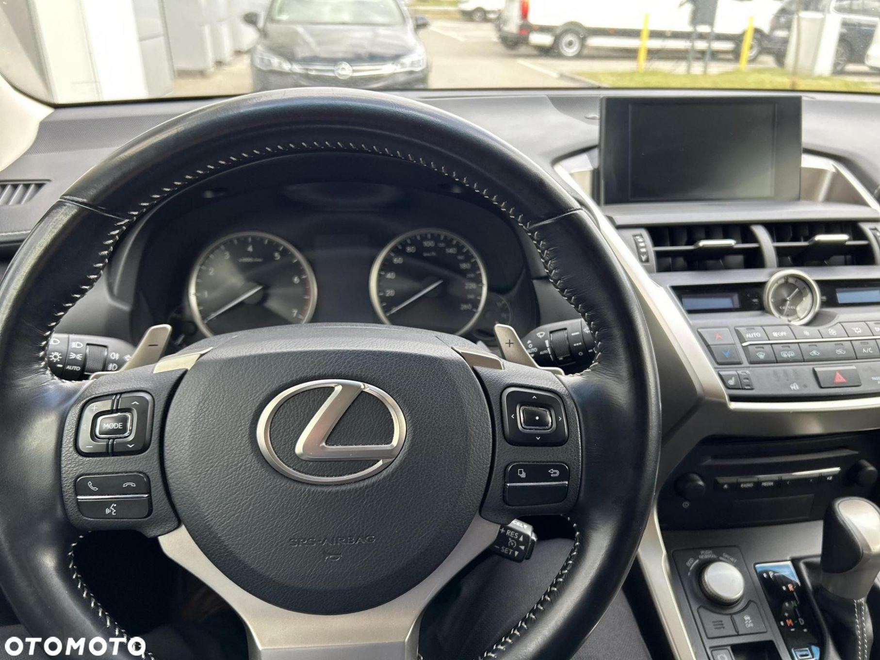 Lexus NX - 13