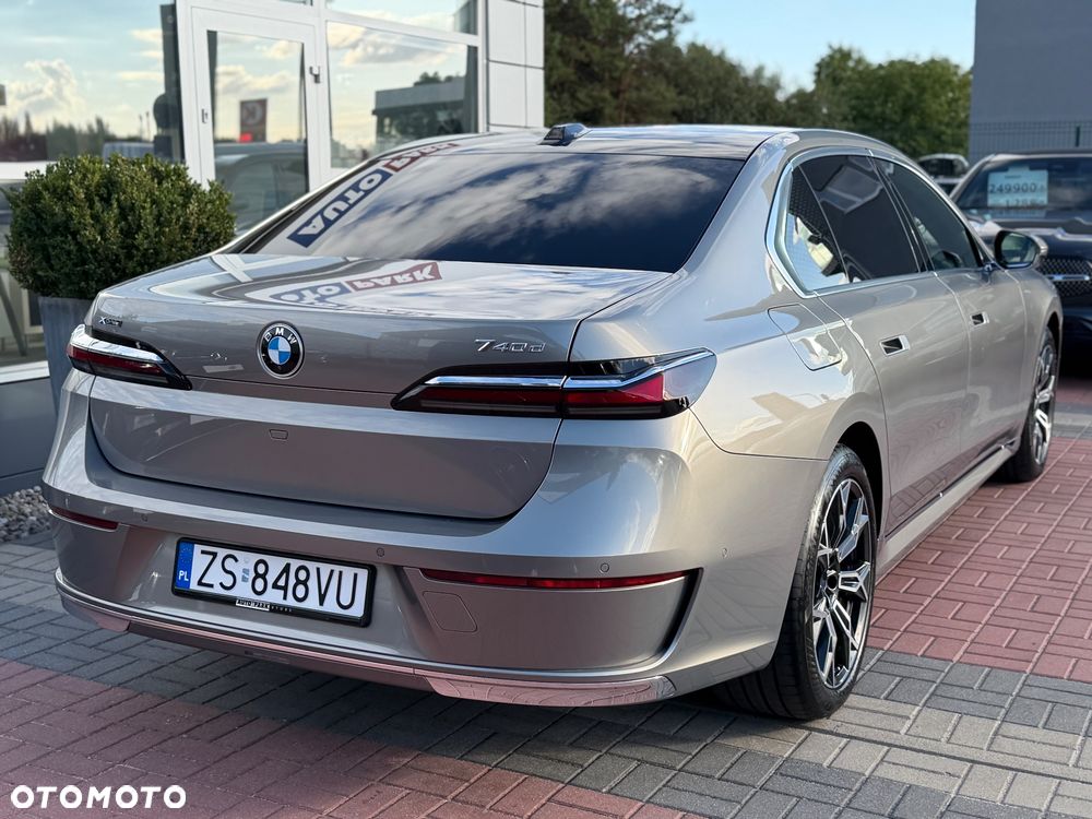 BMW Seria 7 740d xDrive mHEV sport - 8