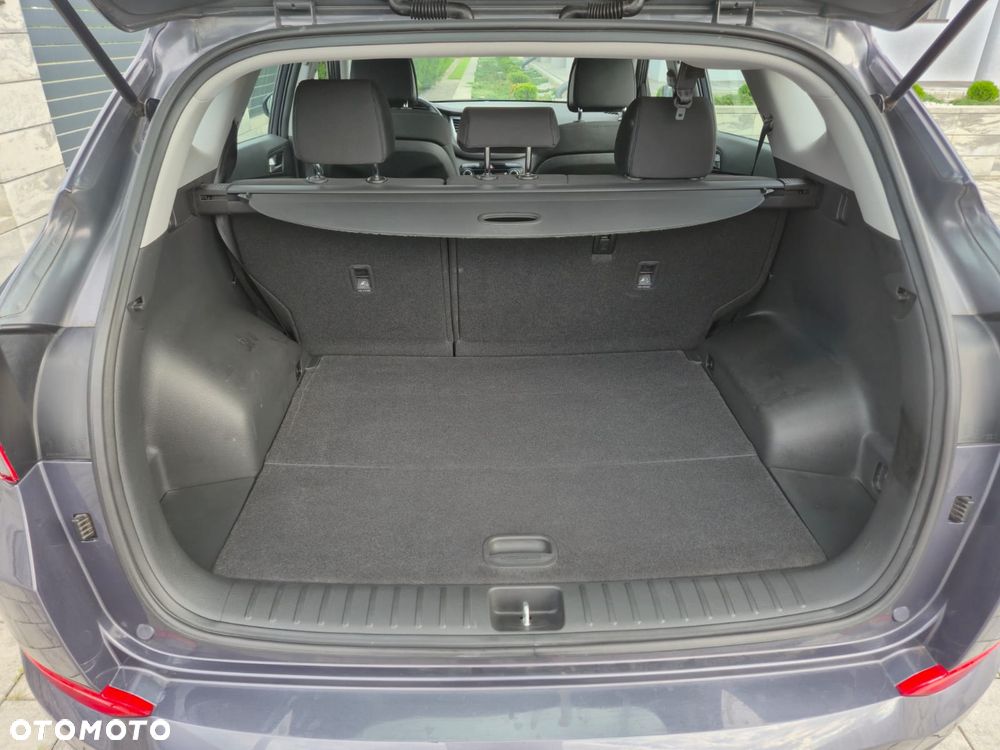 Hyundai Tucson 1.7 CRDI BlueDrive Classic 2WD - 15