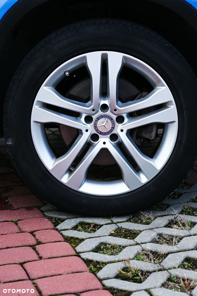 Mercedes-Benz GLA 250 4Matic 7G-DCT Edition 1 - 16