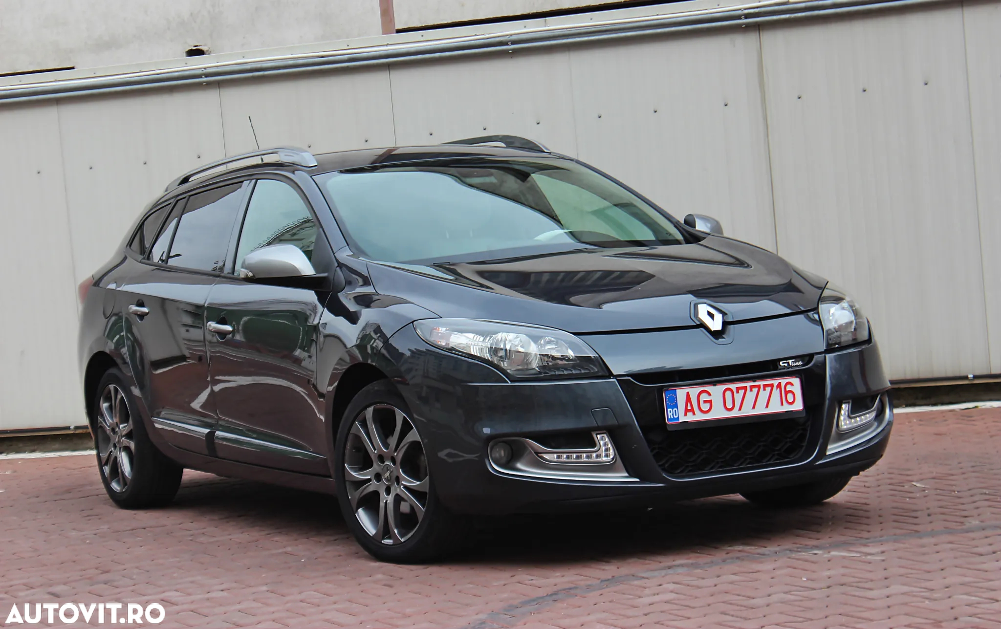 Renault Megane ENERGY dCi 110 GT LINE - 2