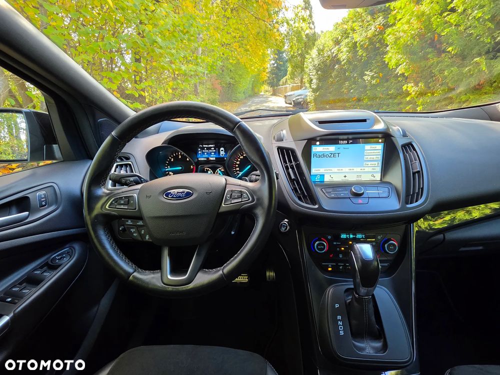 Ford Kuga 2.0 TDCi 4x4 ST-Line - 9