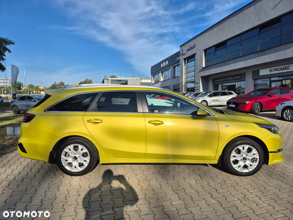 Kia Ceed 1.5 T-GDI M - 11