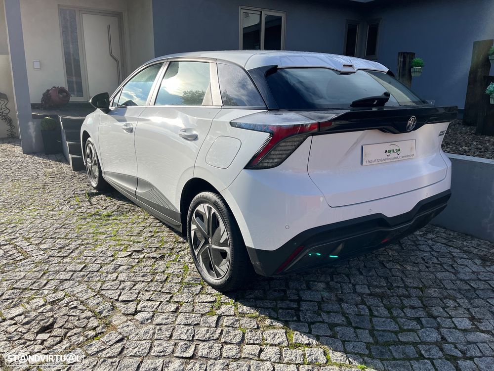 MG MG4 51 kWh Standard - 2