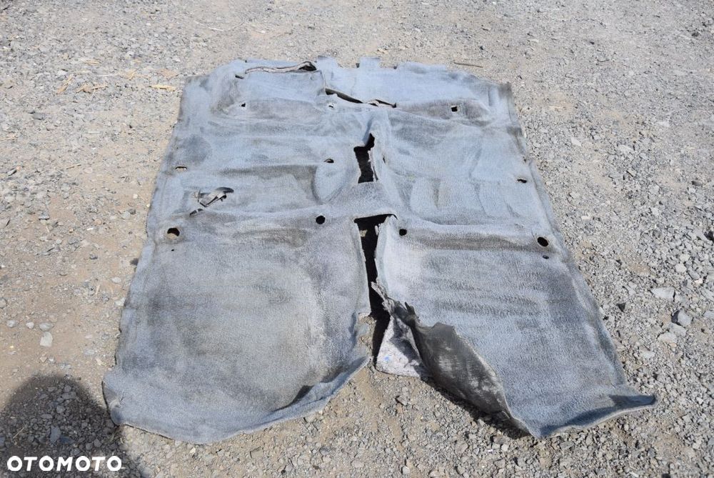 TOYOTA 4 RUNNER DYWAN WYKŁADZINA - 1