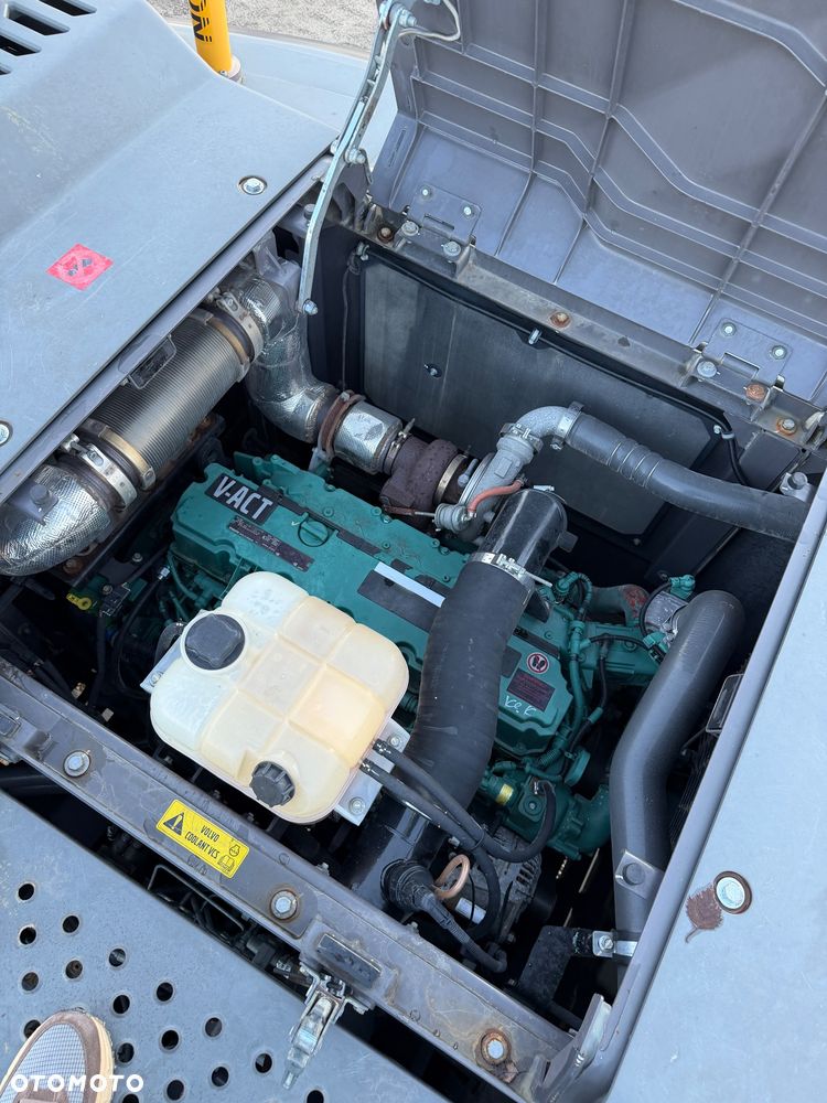 Volvo Ec 300 34-35 ton 2019 rok koparka gąsiennicowa - 21