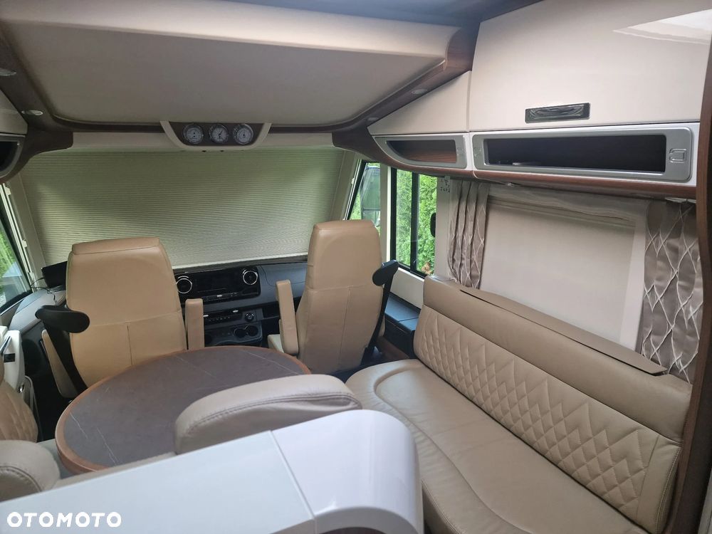 Carthago Chic E-line 64 XL QB - 18