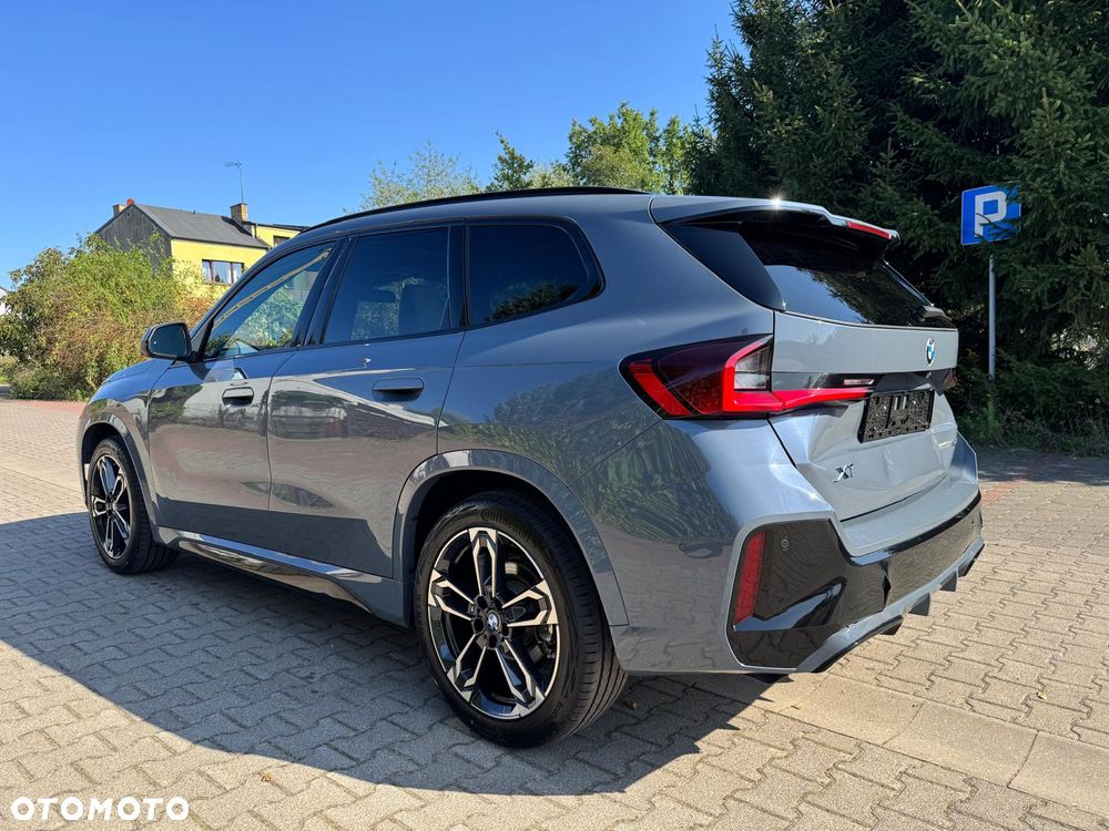 BMW X1 xDrive23i mHEV M Sport - 3