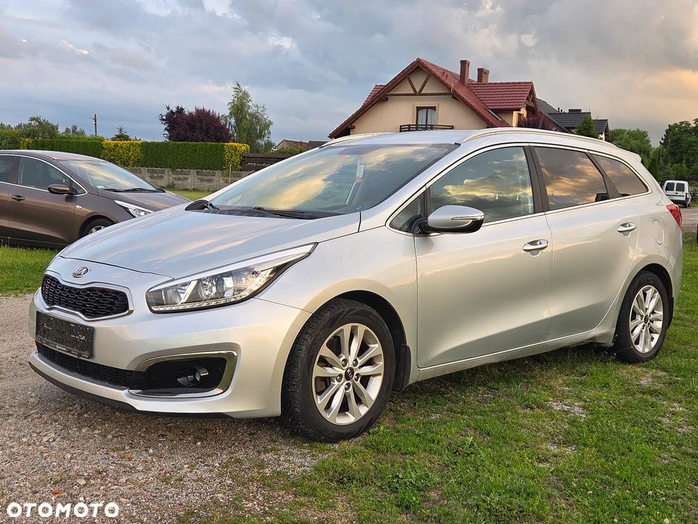 Kia Ceed 1.6 CRDi L Business Line DCT - 1