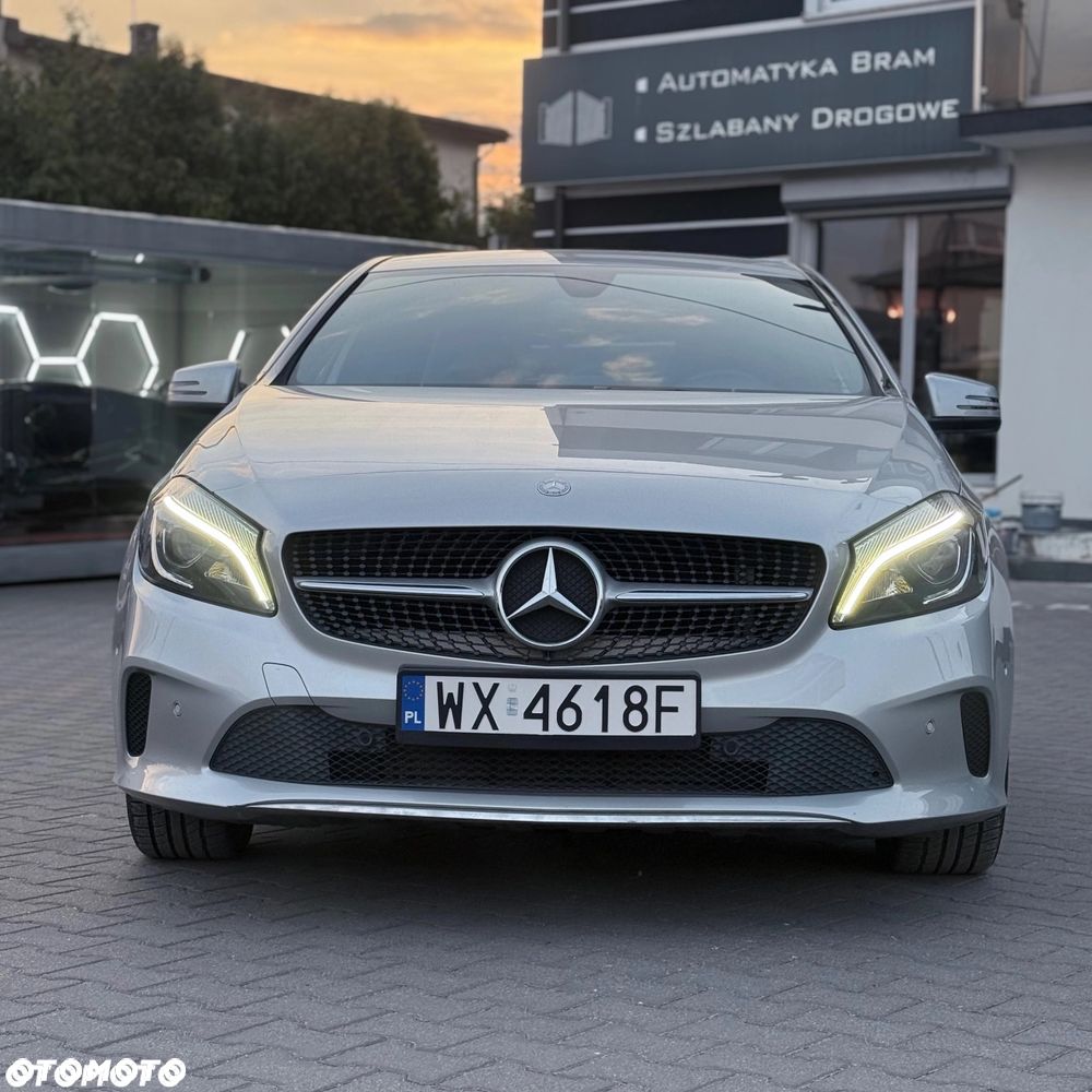 Mercedes-Benz Klasa A 180 7G-DCT Style - 6