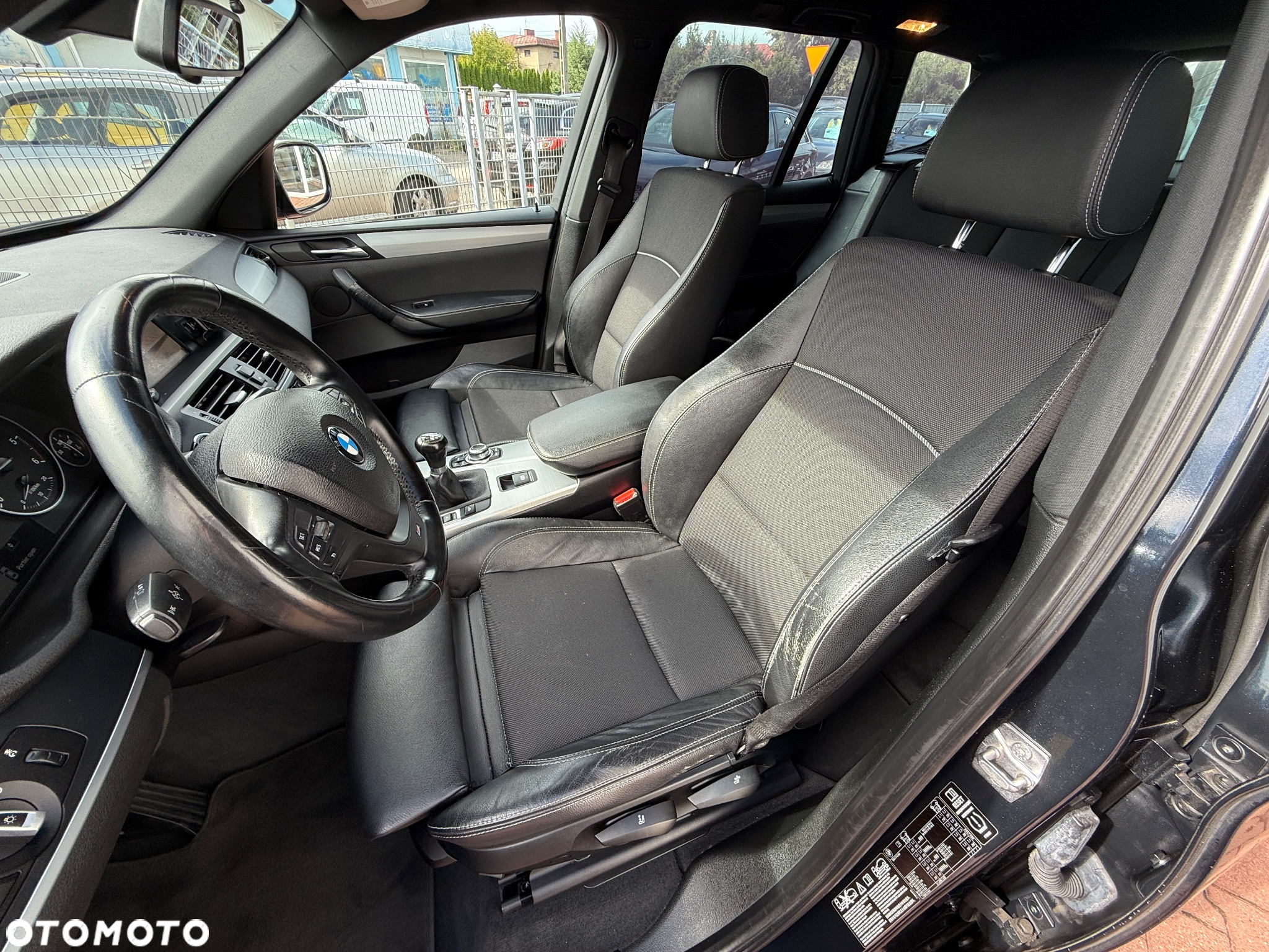 BMW X3 xDrive20d - 33