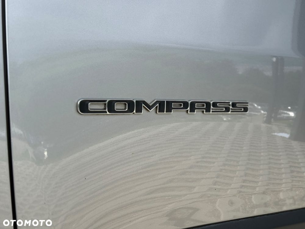 Jeep Compass 1.4 TMair Limited 4WD S&S - 8
