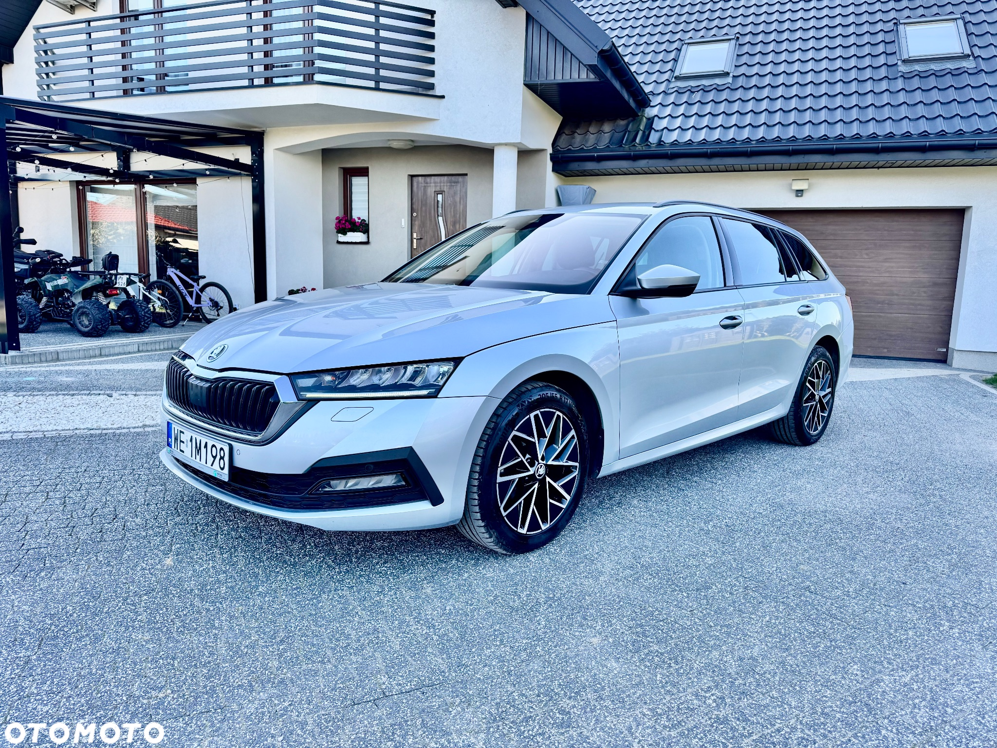 Skoda Octavia ver-2-0-tdi-scr-style - 9