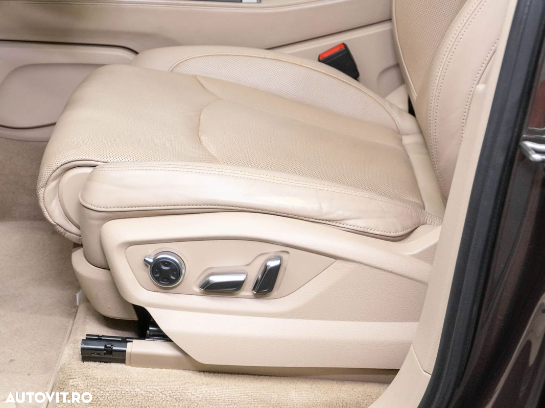 Audi Q7 - 32