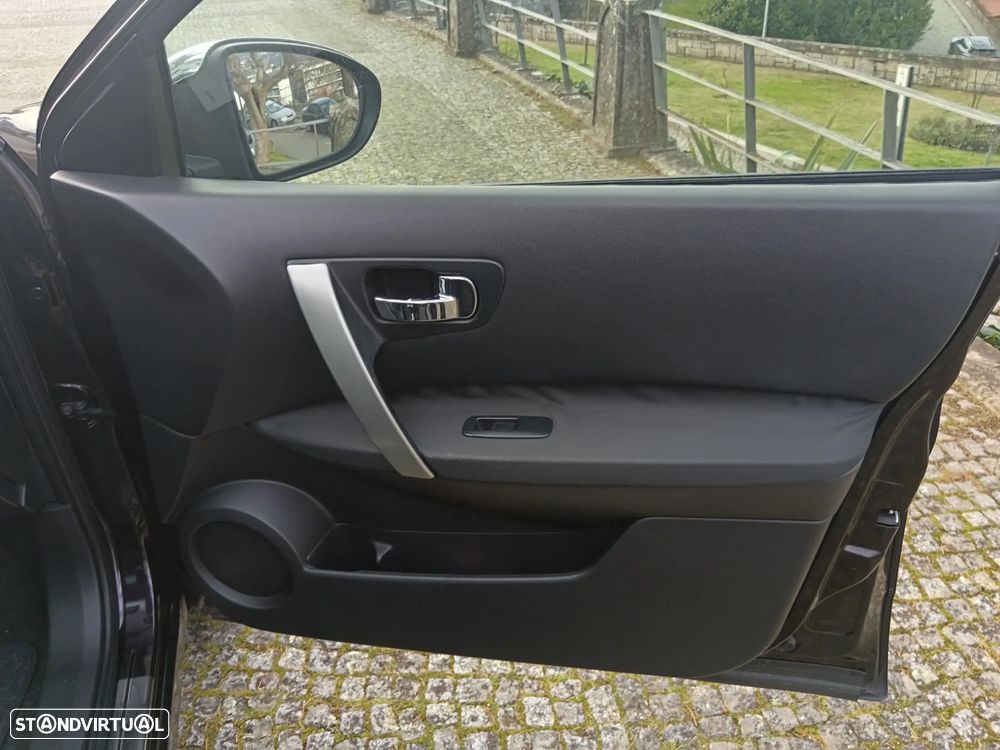 Nissan Qashqai 1.5 dCi Acenta 129g - 6