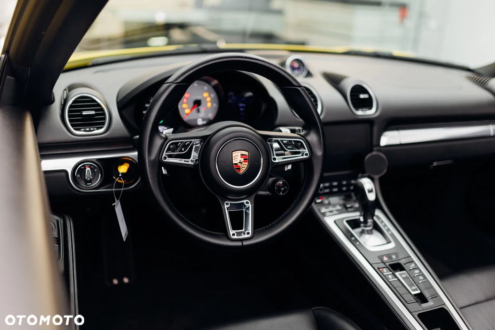 Porsche 718 Boxster S PDK - 22