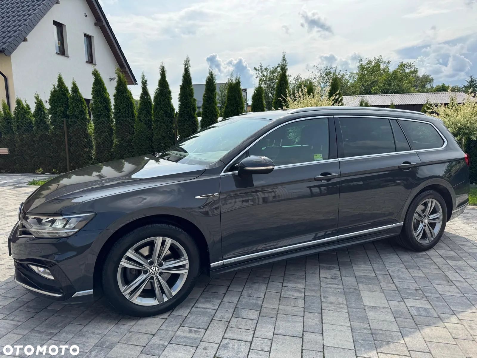 Volkswagen Passat 2.0 TSI Elegance DSG - 1
