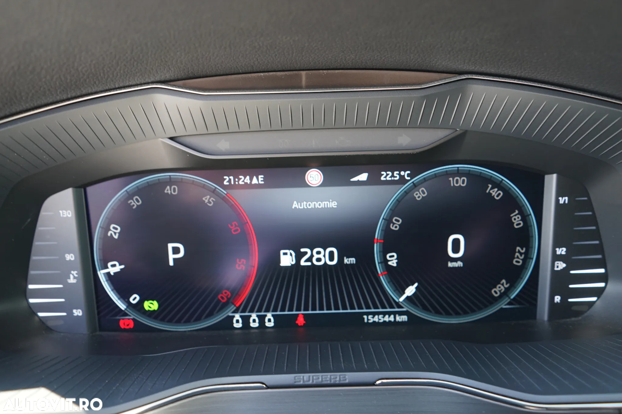Skoda Superb Combi 2.0 TDI 4X4 DSG Style - 17