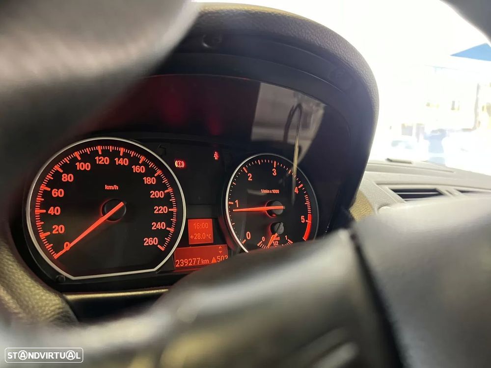 BMW 120 d Coupe - 9