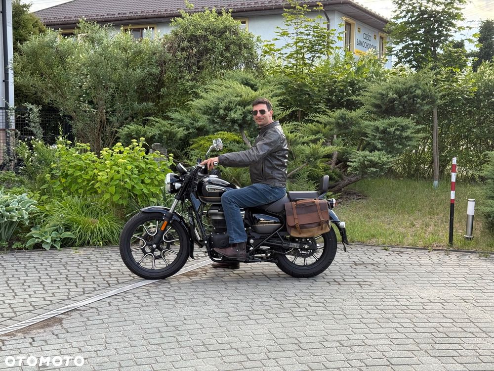 Royal Enfield Meteor - 2
