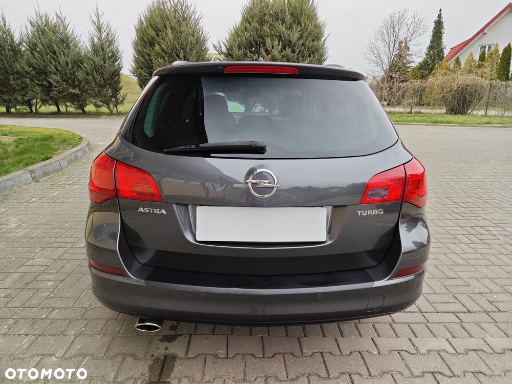 Opel Astra 1.4 Turbo Edition - 10