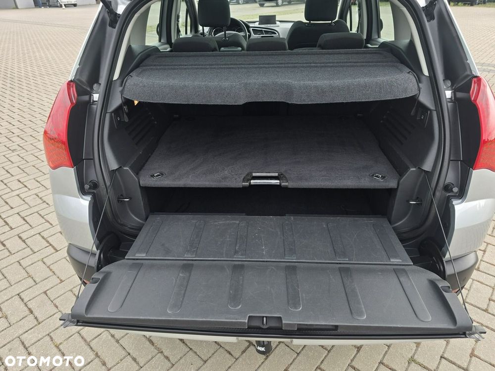 Peugeot 3008 - 17