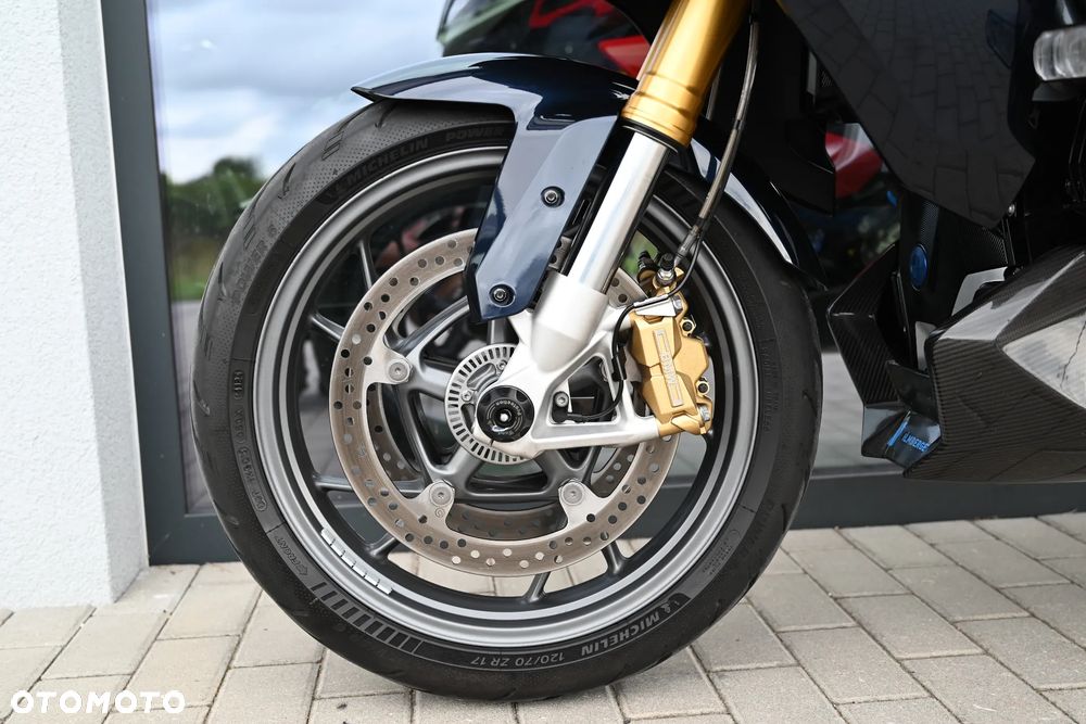 BMW RS - 10