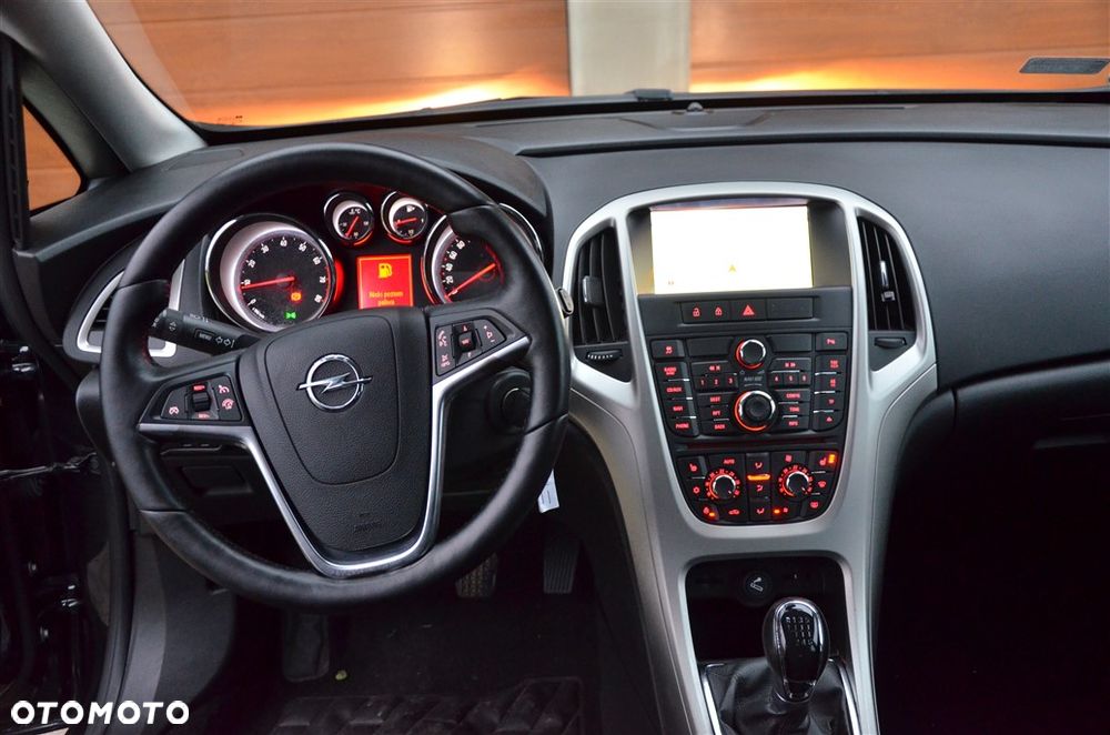 Opel Astra - 12