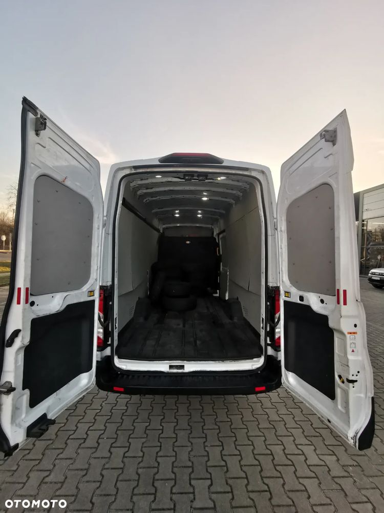 Ford Transit - 9