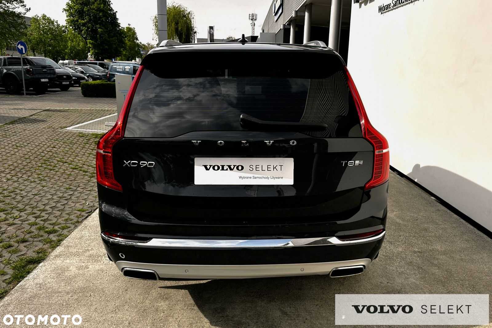 Volvo XC 90 - 9