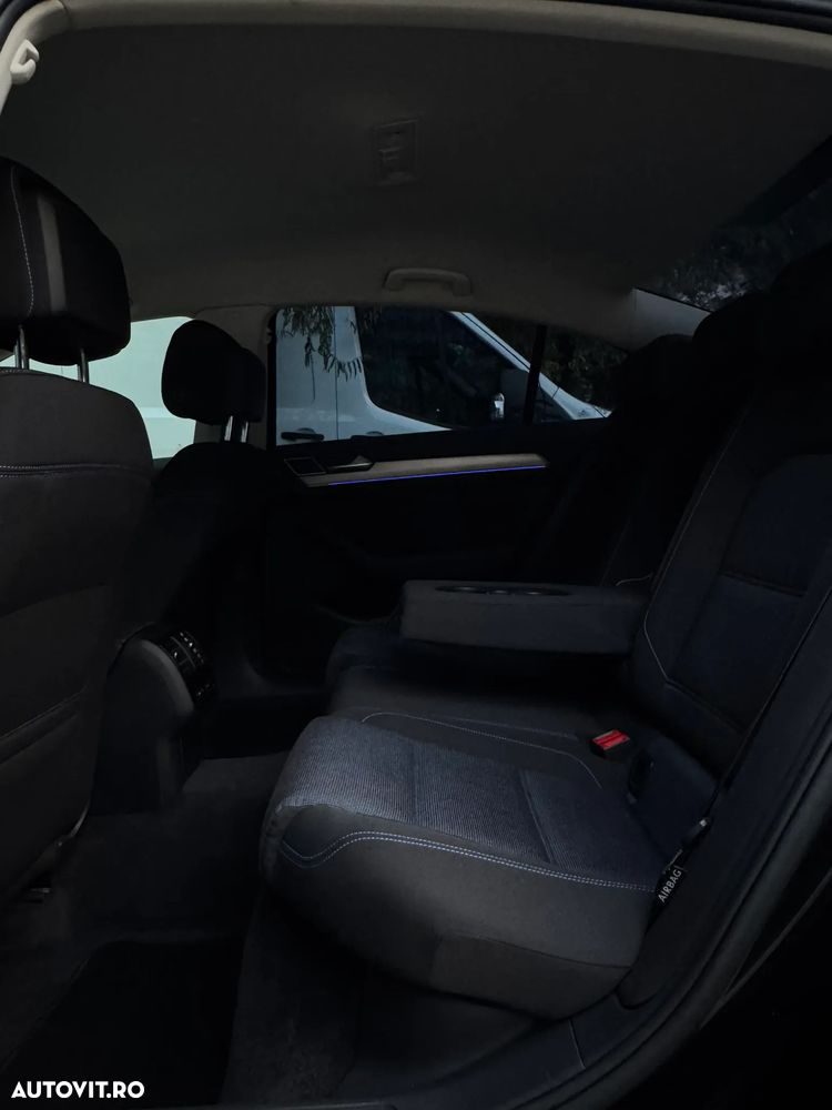 Volkswagen Passat 1.4 TSI DSG GTE - 12