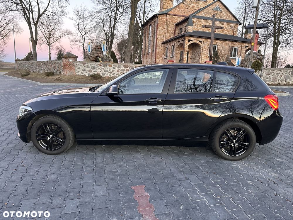 BMW Seria 1 116i - 11