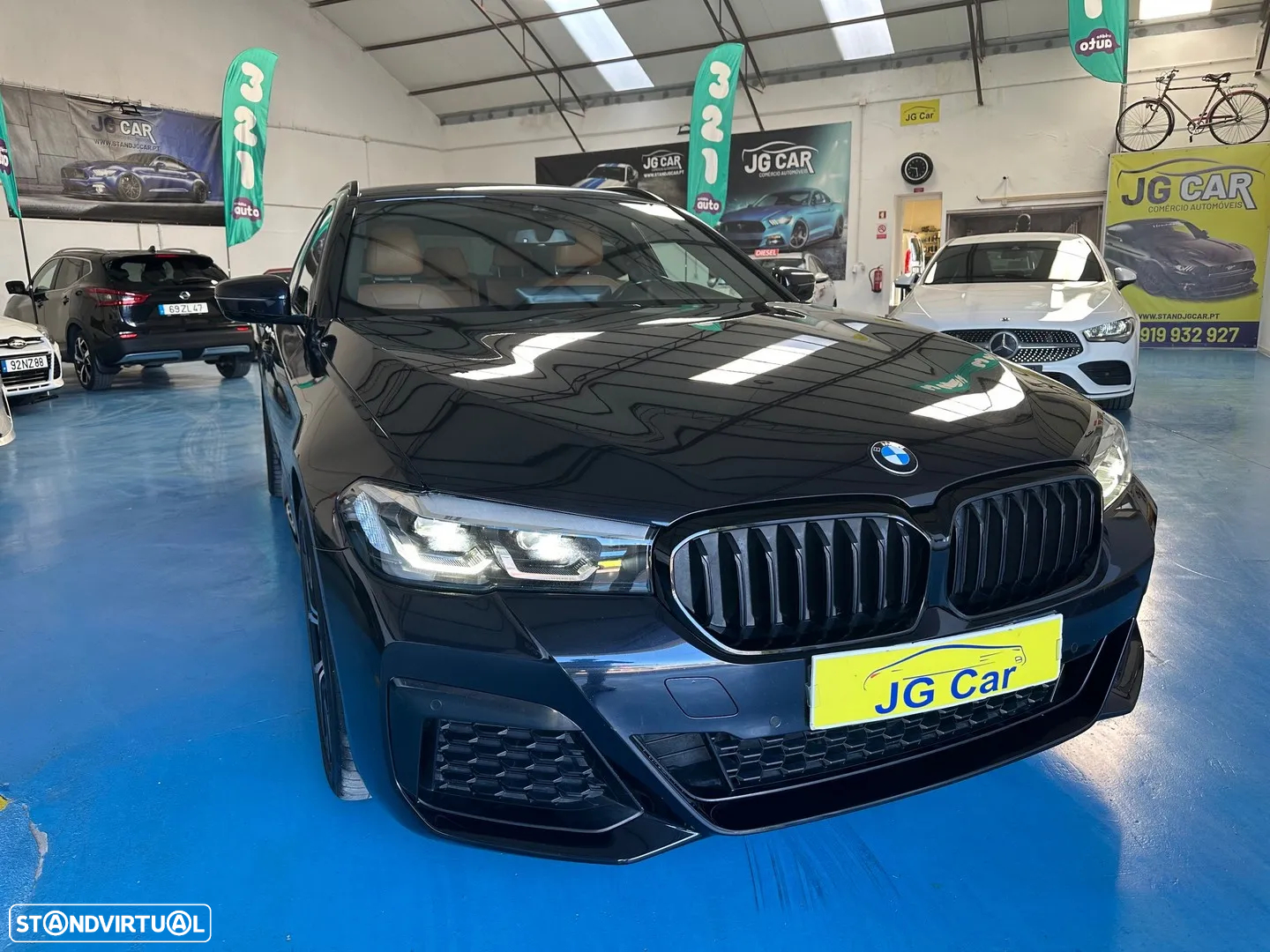 BMW 530 e Pack Desportivo M - 3