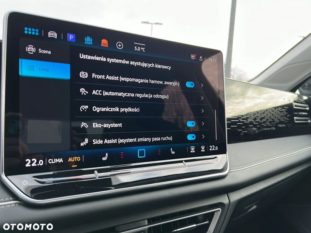 Volkswagen Tiguan - 21