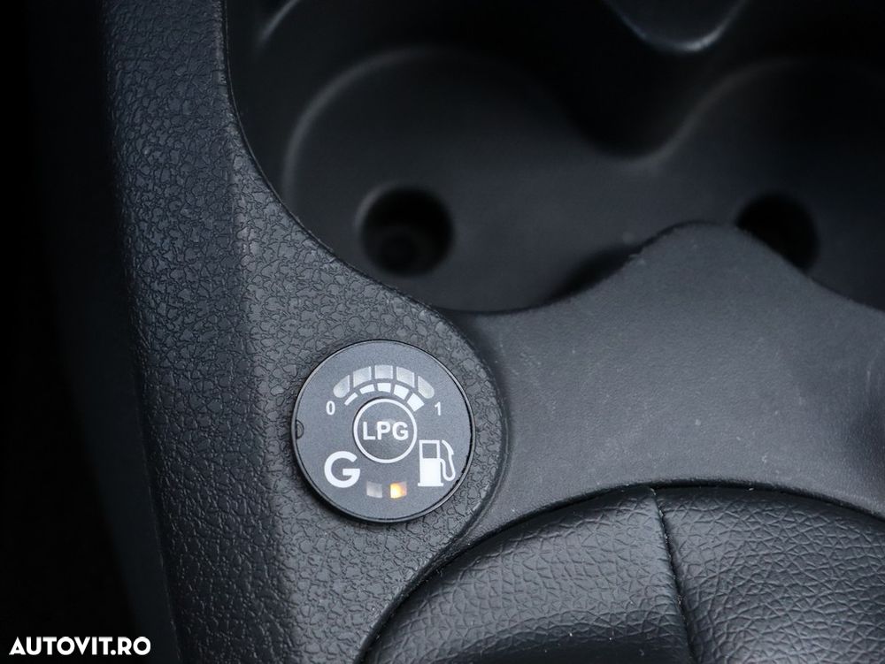 Dacia Sandero Stepway TCe 90 MT6 Comfort - 16