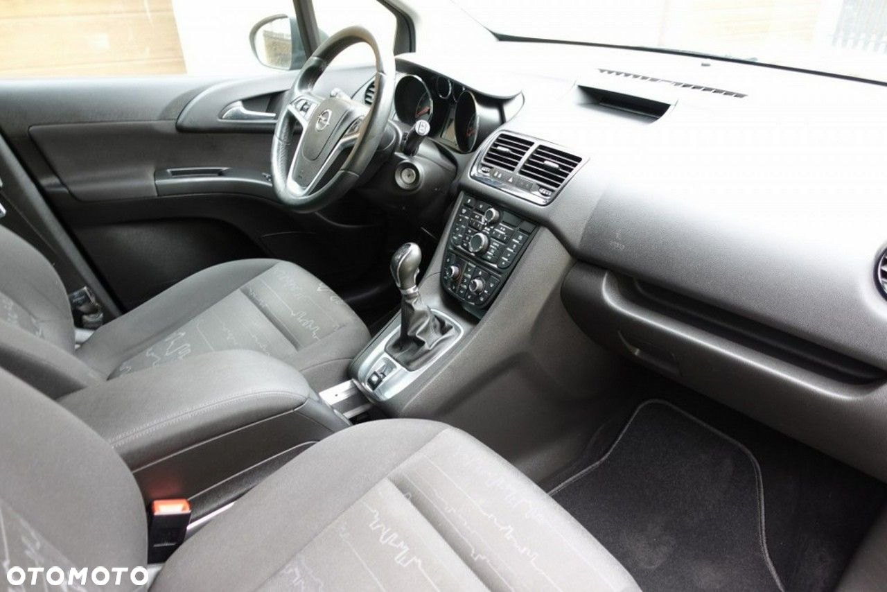 Opel Meriva - 13