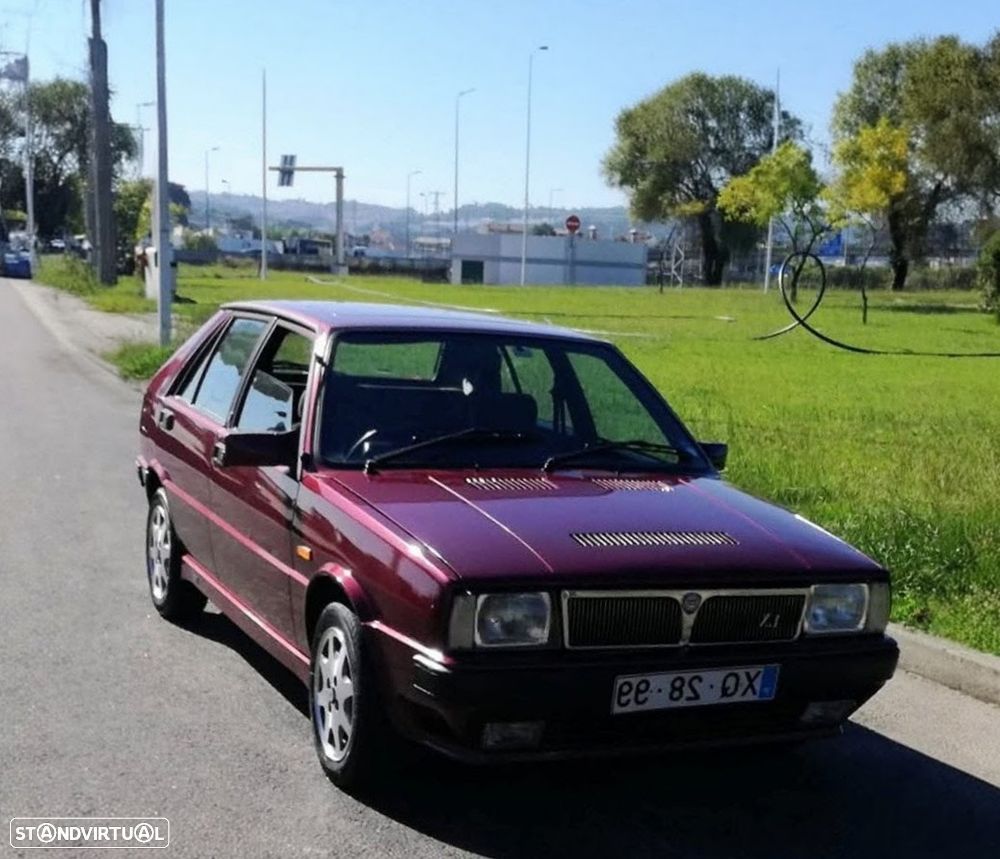 Lancia Delta 1.3 LX - 2