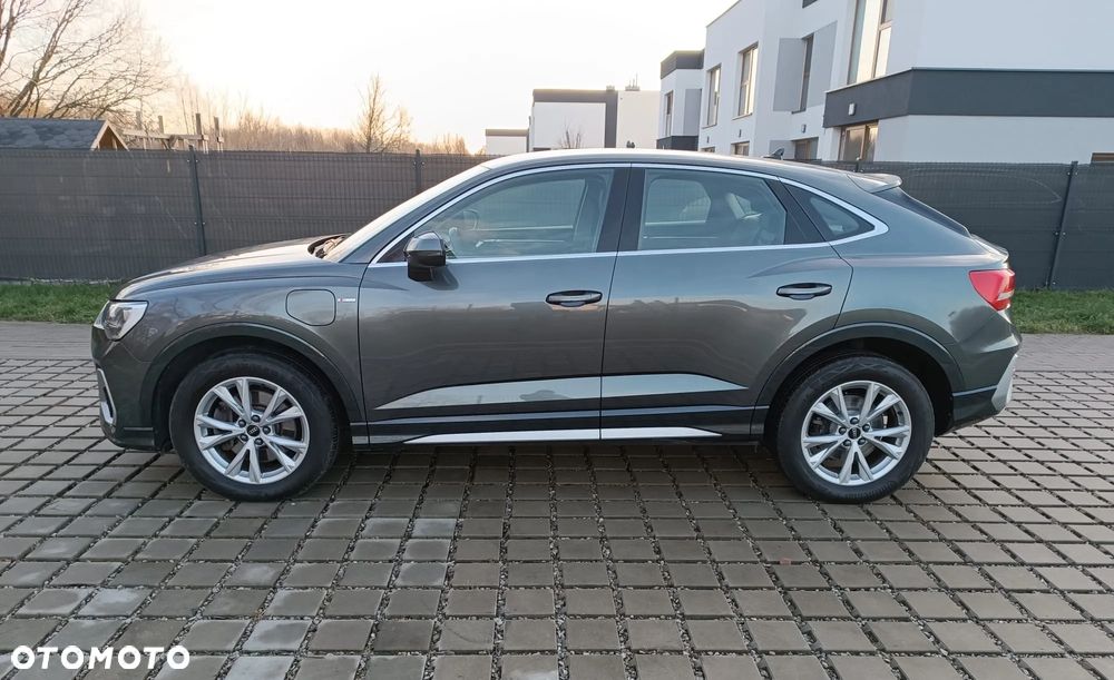 Audi Q3 Sportback - 3