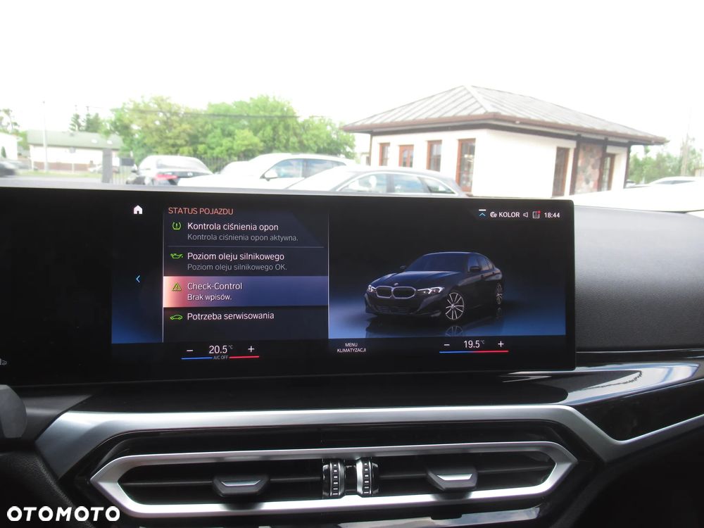 BMW Seria 3 318i - 36