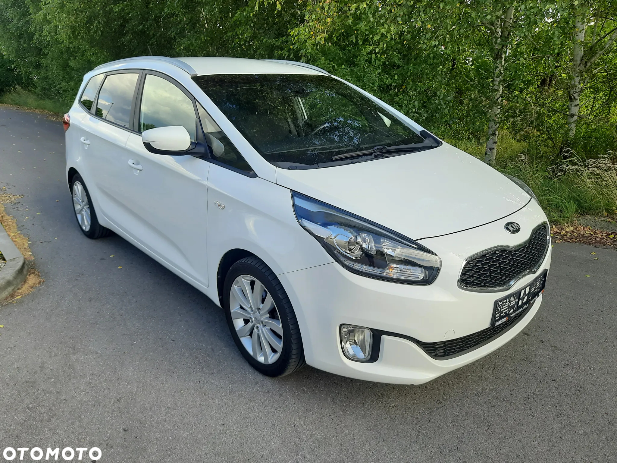 Kia Carens 1.7 CRDi M EU6 - 13