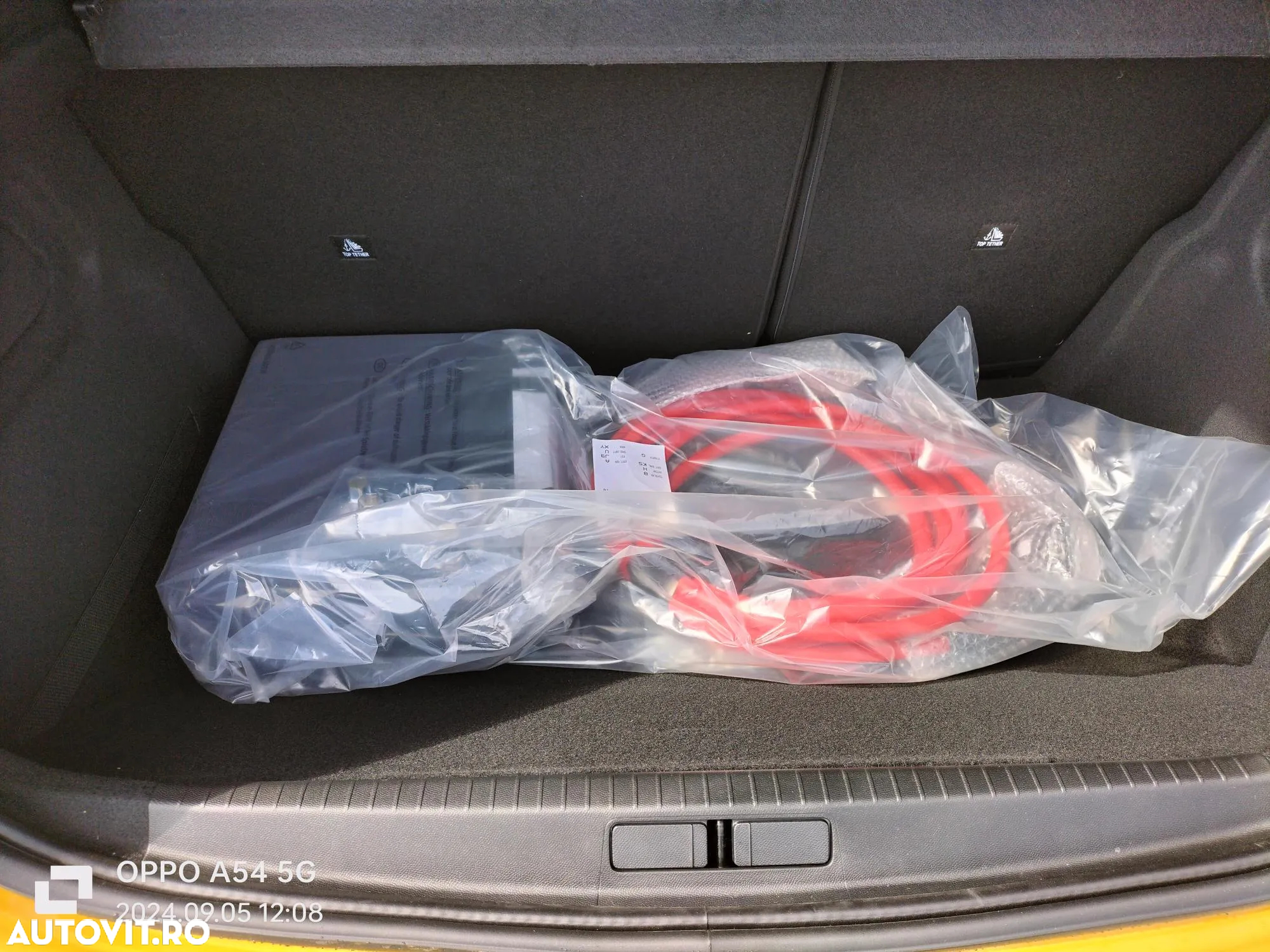 Peugeot 208 e-208 Allure - 4