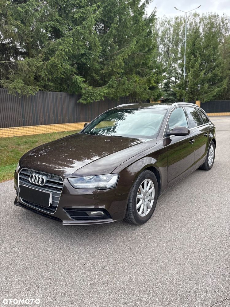 Audi A4 Avant - 1