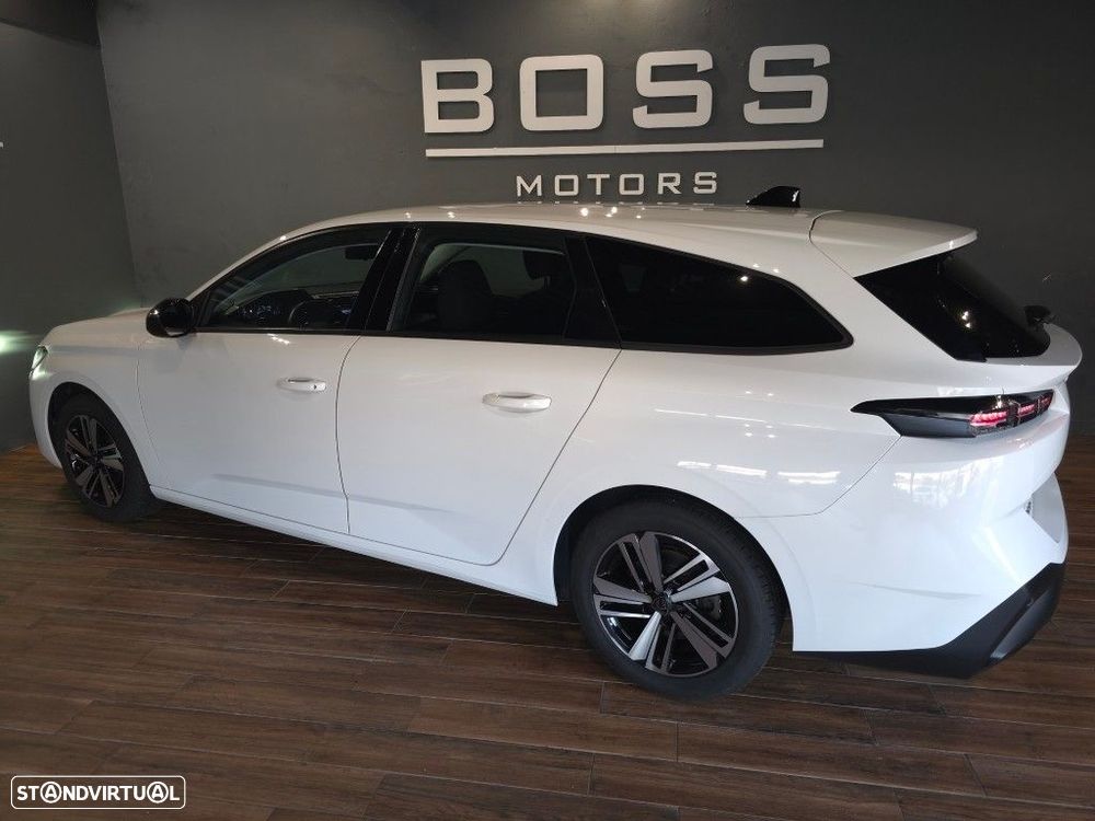 Peugeot 308 SW BlueHDi 130 EAT8 Allure - 17