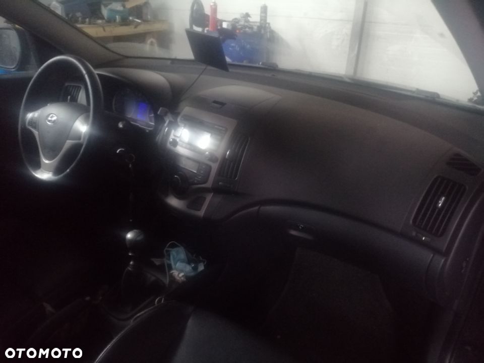 Hyundai I30 07-11poznan deska pasy poduszki - 2