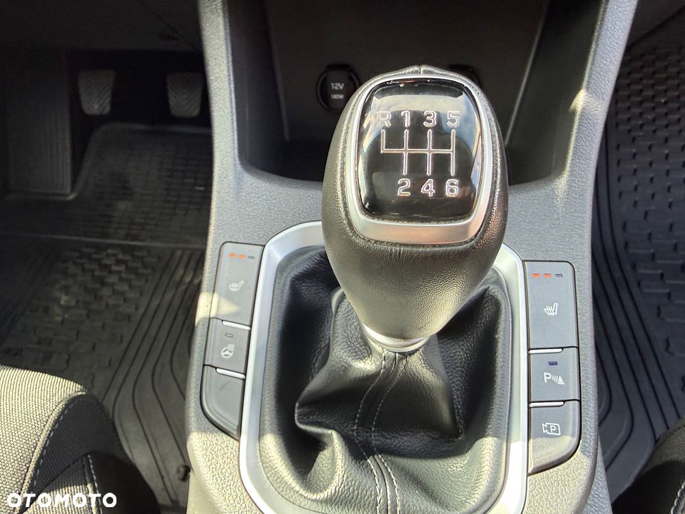 Hyundai i30 1.5 DPI Modern - 20