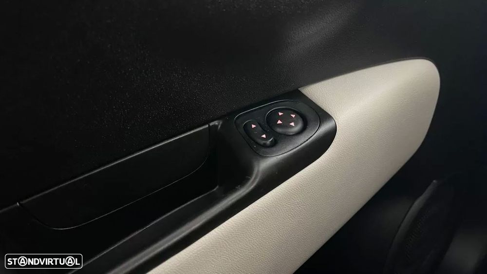 Fiat 500 1.0 Hybrid Launch Edition - 42