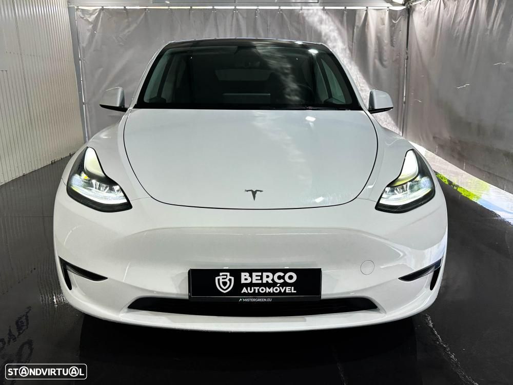Tesla Model Y Long Range Dual Motor AWD - 3