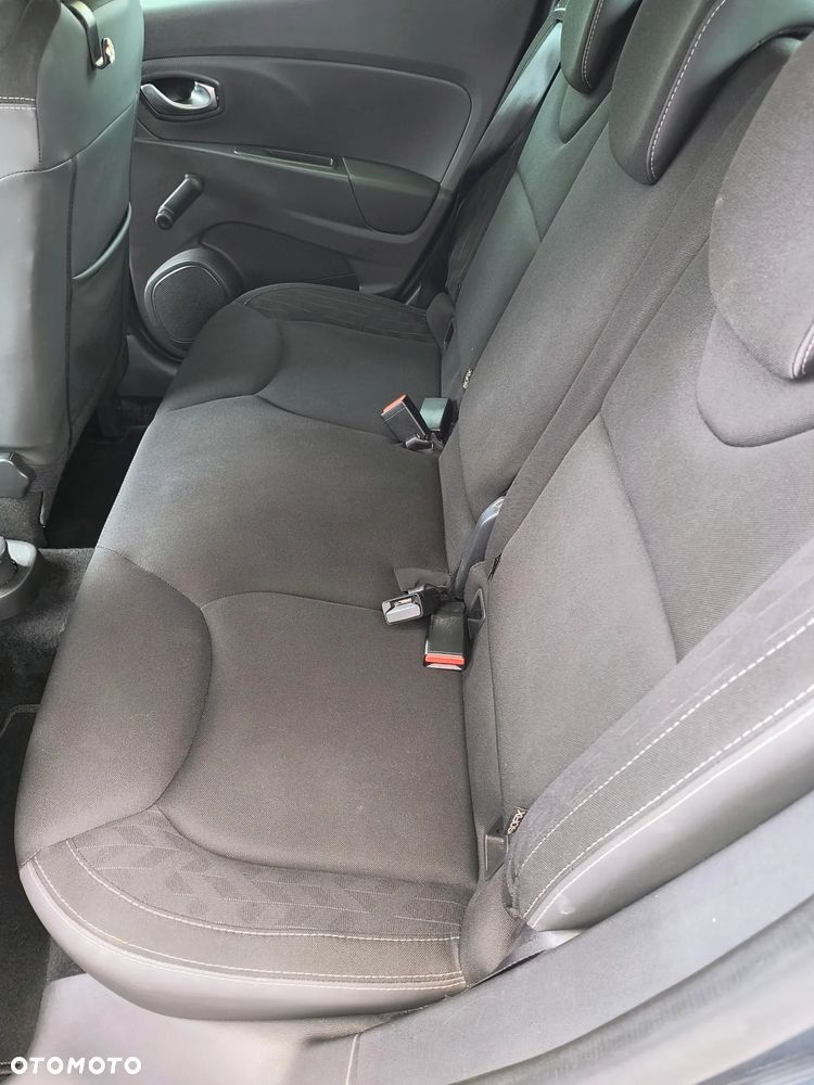 Renault Clio 0.9 TCe Limited - 9