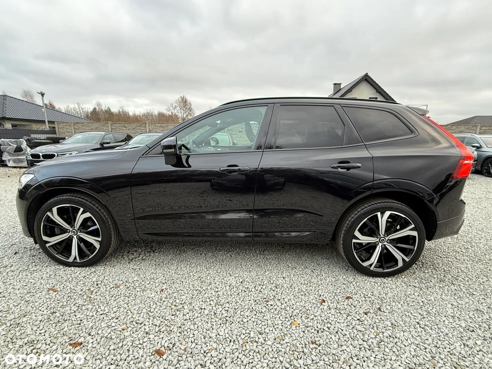 Volvo XC 60 B4 D AWD Ultimate Dark - 9