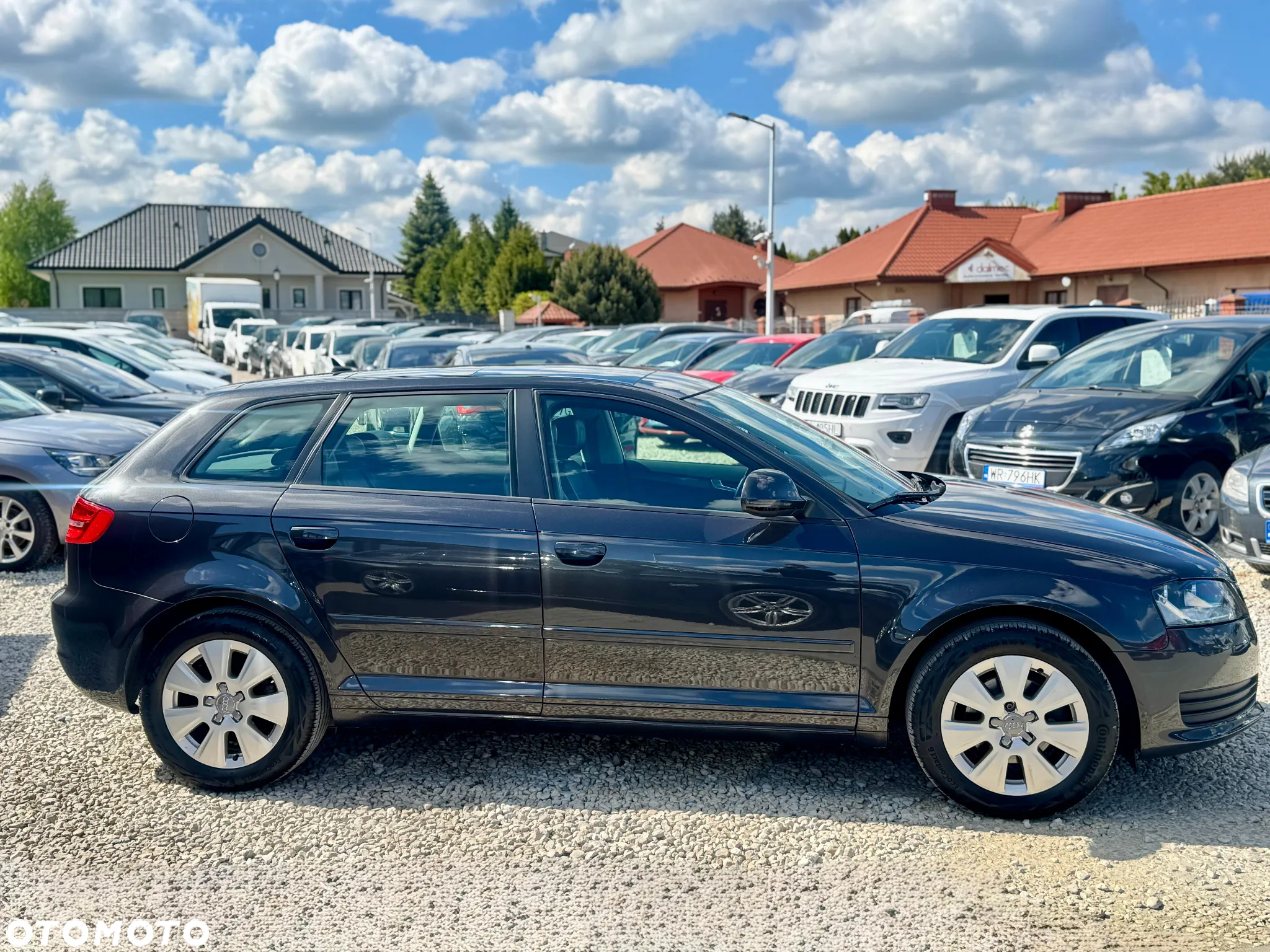 Audi A3 1.6 Sportback Ambiente - 2